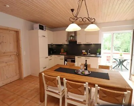 Appartamento Haus Nastassja App 02 *